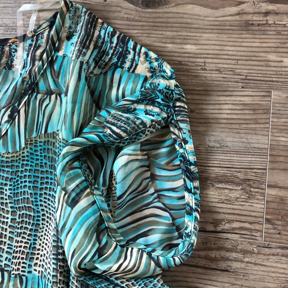 Eclectic print sheer bohemian top with fringe - Picture 7 of 8